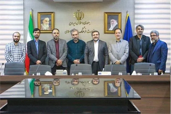 وزیر ارشاد: از گفت‌وگوهای اقناعی با اهالی رسانه استقبال می‌کنم