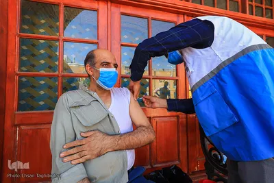 واکسیناسیون بازاریان در زنجان‎‎