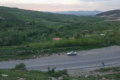 منطقه گردشگری قلعه قراجه لو در دل طبیعت بهاری اهر