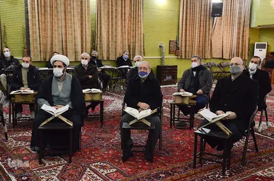 جلسه هفتگی تفسیر قرآن مدیران ادارات و نهادها‎ در تبریز