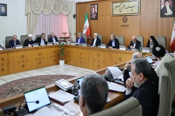 ضرورت اطلاع‌رسانی از اقدامات دستگاه‌های مسئول در مبارزه با قاچاق کالا و سوخت