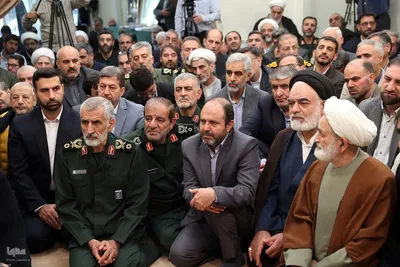 دیدار دست اندرکاران برگزاری کنگره بزرگداشت ۲۴ هزار شهید استان اصفهان با رهبرمعظم انقلاب