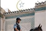 Schließung einer Moschee in Frankreich unter Vorwand der Koranrezitation