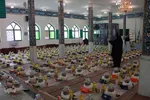 توزیع بسته‌های غذایی بین نیازمندان از محل نیات وقف