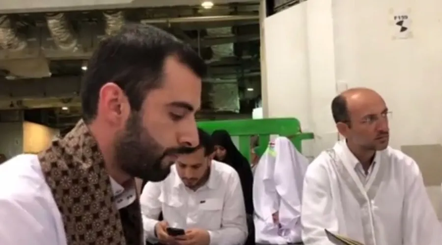 فیلم | بازخوانی تلاوت شهید حسنی کارگر از سوی هادی اسفیدانی