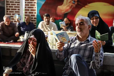 دعای روز عرفه در گلزار شهدای وادی رحمت تبریز