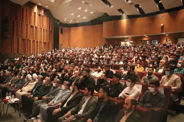 همایش «بهجت عارفان» با رونمایی از تولیدات رسانه‌ای در رشت برگزار شد