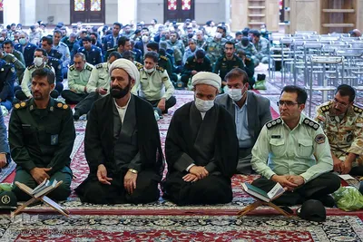 سوگواری نیروهای مسلح فارس در رثای شهدای حرم مطهر شاهچراغ