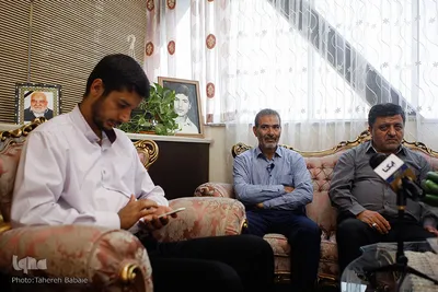 دیدار با خانواده شهید هاشم لطفی
