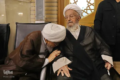 مراسم گرامیداشت رهبر شهید از سوی آیت‌الله مکارم شیرازی
