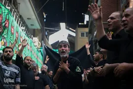 عزاداری عاشورا در چهارراه گلوبندک