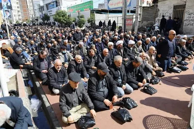 اقامه نماز جمعه ساری 15 اسفندماه 404