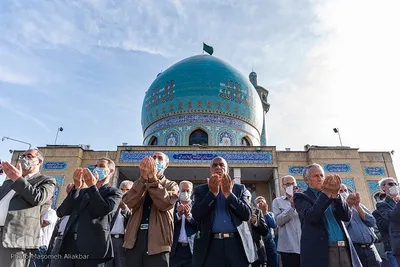 نماز عید فطر در امامزادگان محمد (َع) و سکینه خاتون (س) کرج‎‎