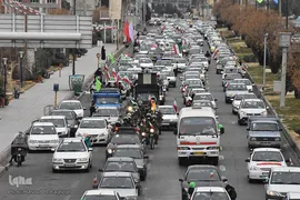 راهپیمایی خودرویی 22 بهمن 1400 - سمنان