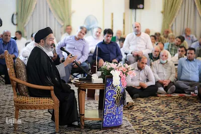 مراسم دعای کمیل زائران ایرانی در مدینه منوره