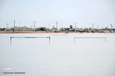 سیلاب در شهرستان کارون و تلاش مردم برای مقابله با آن