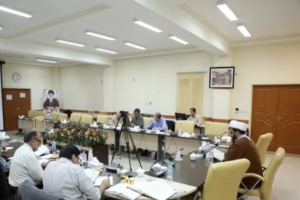 مرتلین آیین ترتیل‌خوانی حرم بانوی کرامت ارزیابی شدند