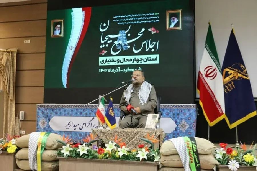 آرایش جهادی بسیجیان مشکلات کشور را حل می‌کند