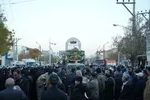 تشییع پیکر شهدای گمنام بر روی دستان مردم لرستان