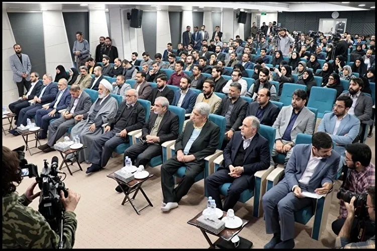 کدخدایی: مباحث قانون اساسی در کشور رواج ندارد / آیت‌الله کعبی: ابتنای قانون اساسی بر نظریه تمدنی اسلام
