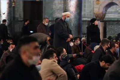 Miradsch-Nacht in Hagia Sophia Moschee gefeiert