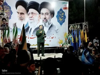 ایستگاه ۱۰۱، تجمع شبانه مردم اهر در بیعت با رهبری و حمایت از مدافعان وطن