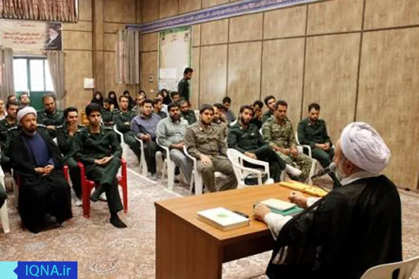 دعا؛ گفتگوی بسیار کوچک در برابر بی نهایت بزرگ