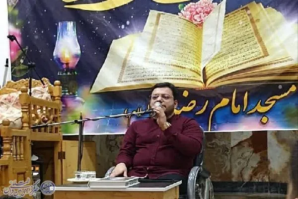 محفل انس با قرآن ثامن‌الحجج (ع) در آمل برگزار شد