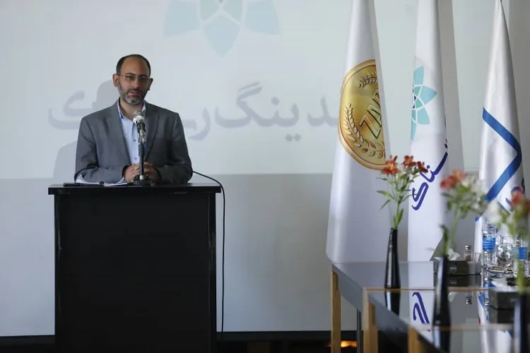 رونمایی از واحد رمز پایه بین‌المللی زر هوشمند / تلاش برای تحقق رونق تولید