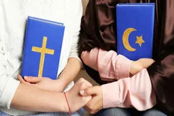 Muslime schätzen Umgang mit Andersgläubigen