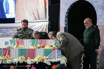 بزرگداشت شهدا و ایثارگران مدافع حرم فاتحین