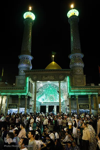 محفل قرآنی در جوار سید‌الکریم(ع)