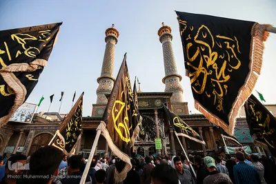 آیین تعویض پرچم گنبد حرم عبدالعظیم حسنی (ع)