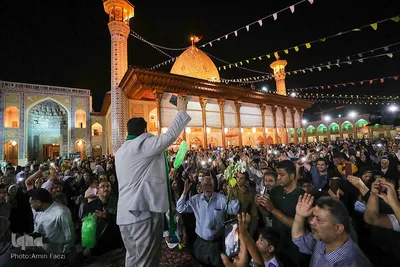 حال و هوای حرم شاهچراغ در شب شب میلاد امام رضا(ع)