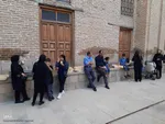 مراسم سنتی نیت کردن و توسل بر امام حسین(ع) با گندم شماری و نذر گندم در اهر