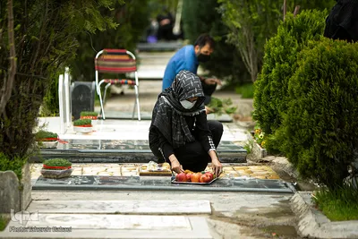 آخرین پنجشنبه سال کرونایی در بهشت زهرا