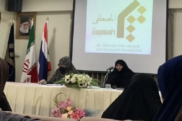 بازدید مدیر جامعه الزهرا از مدرسه المهدیه تایلند