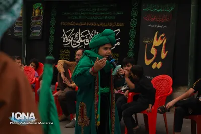 تعزیه شهادت امام رضا(ع) در خمینی‌شهر

