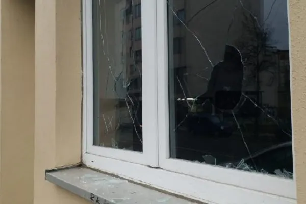 Almanya'da camiye saldırı: 11 kişi gözaltına alındı