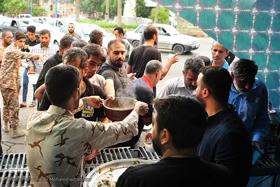 پخت و توزیع 2500 کیلو آش نذری به مناسبت رحلت پیامبر(ص) در اهواز 