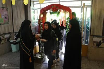 زنگ مهر رضوی در مدارس همدان‎