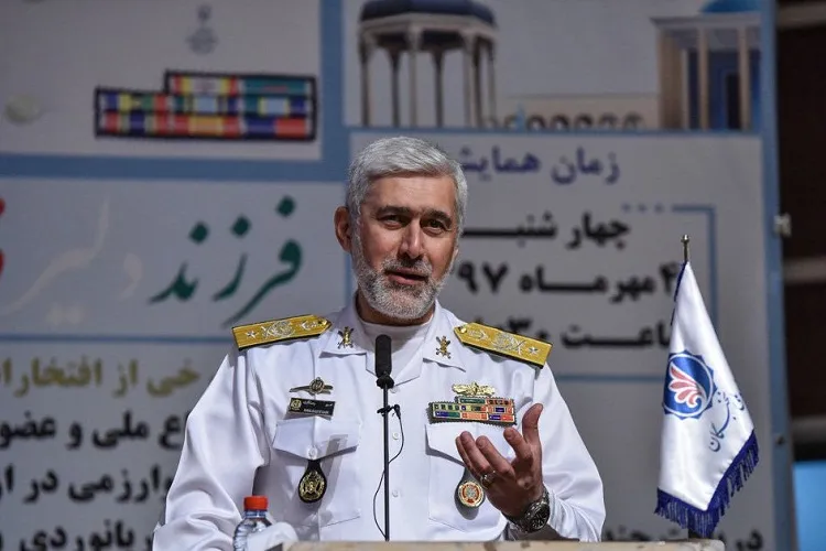 نیروی دریایی ایران امنیت آبراهه‌های جهانی را تأمین كرده است/ اهمیت معرفی نخبگان به جوانان