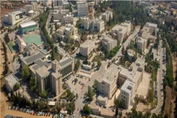 Palestinians Slam Zionist Forces’ Raid into Birzeit University in West Bank