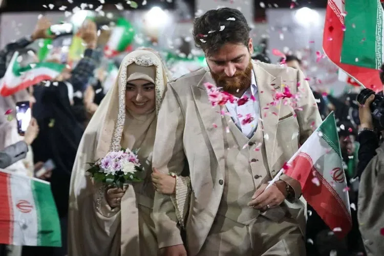 دستگاه‌های اجرایی برای تسهیل ازدواج جوانان تلاش کنند