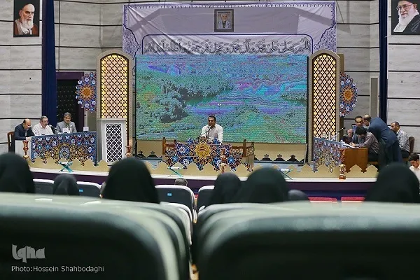 درخشش نمایندگان استان مرکزی در مسابقات سراسری قرآن و عترت دانشجویان