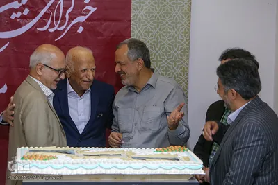 ایکنا ۱۵ ساله شد