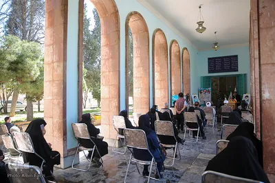 پايان كار «در امتداد پروانه ها» در جوار آرامگاه شيخ اجل