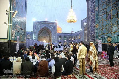 آیین معنوی اعتکاف در حرم مطهر رضوی