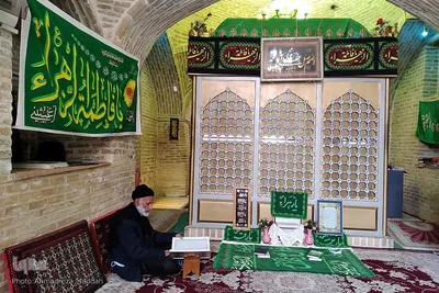 نگاهی به بقاع متبرکه استان فارس‎‎ - سه بی بی