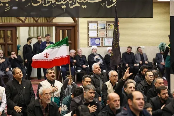 مراسم یادبود رهبر شهید انقلاب در مسجد آیت‌الله انگجی تبریز